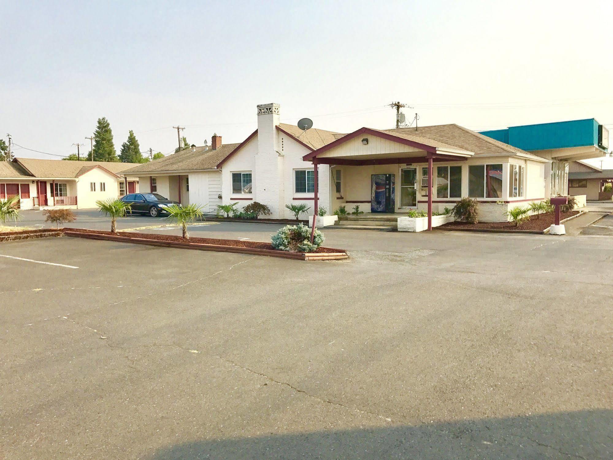 Travelers Inn Motel Salem Exteriér fotografie