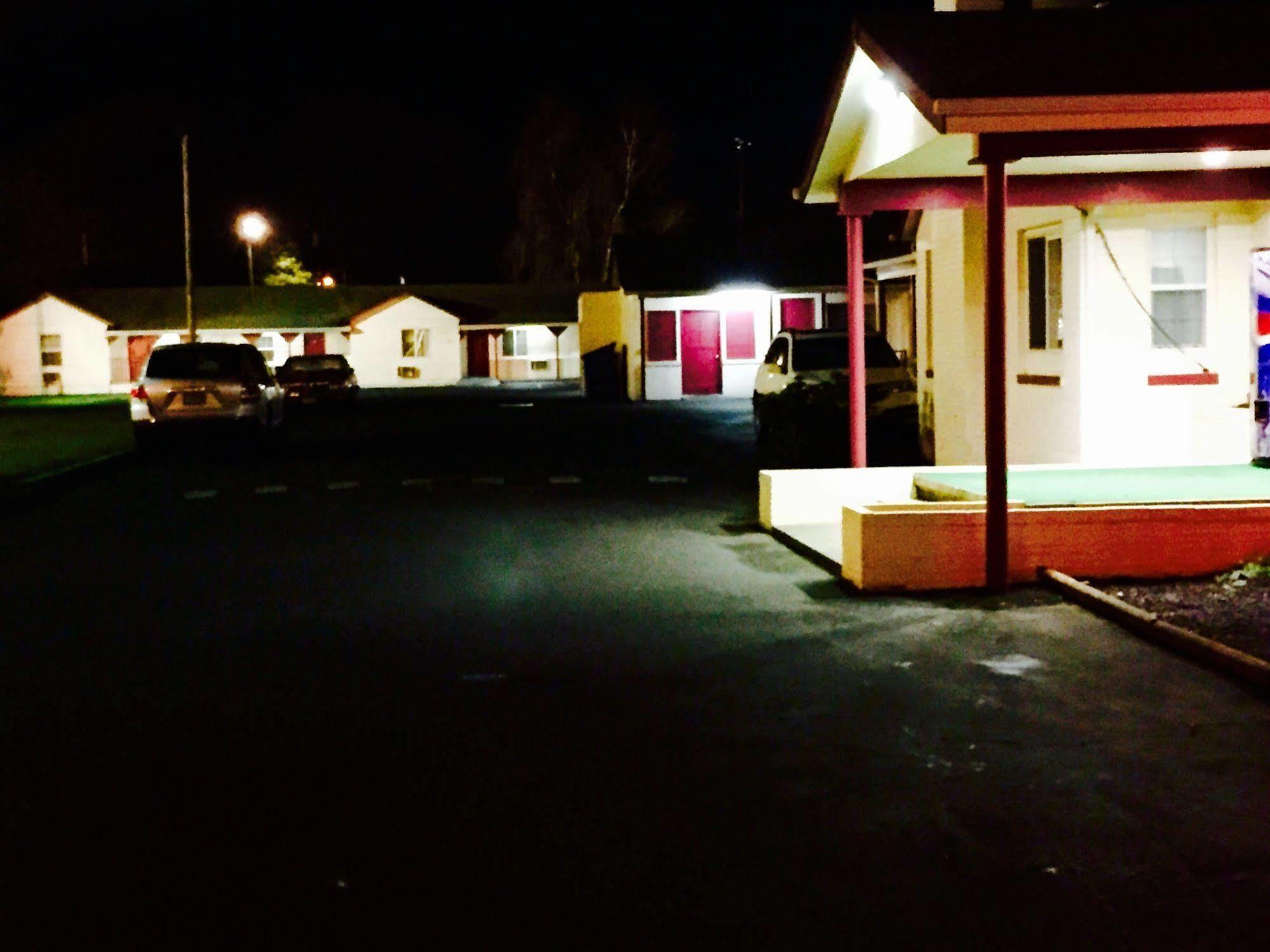 Travelers Inn Motel Salem Exteriér fotografie